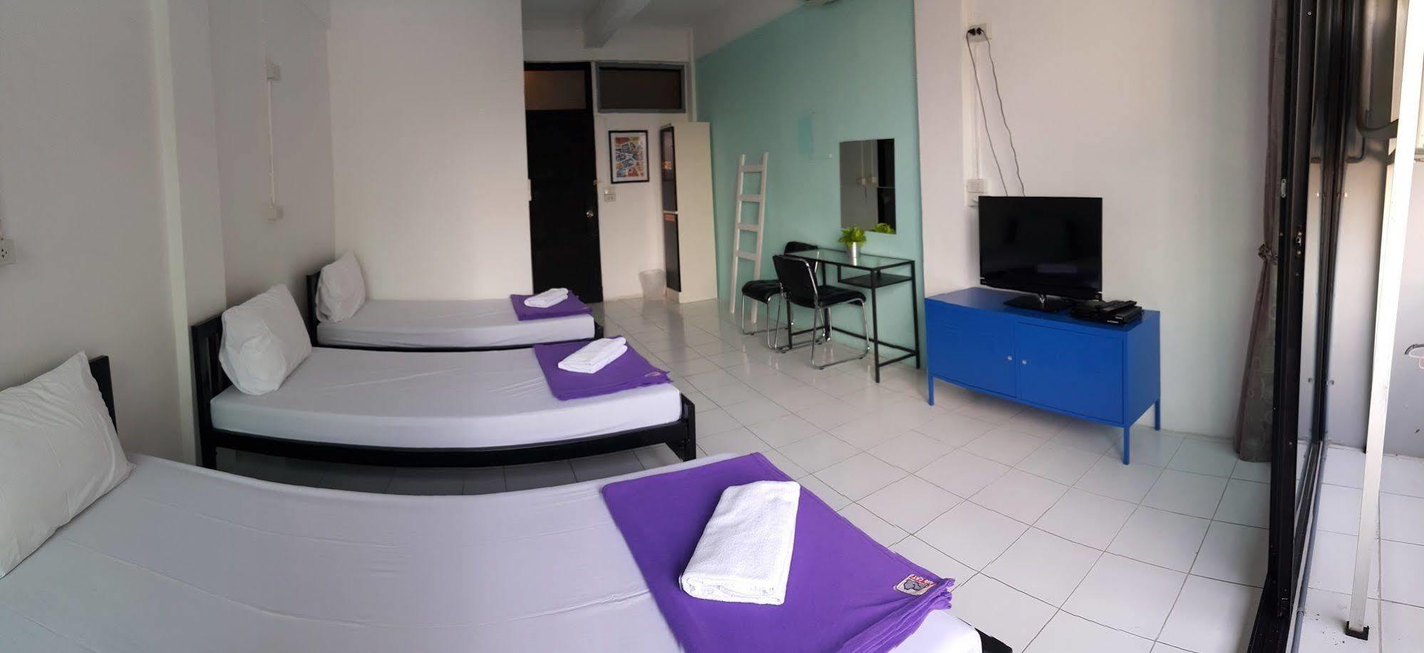 De Talak Hostel Bangkok Eksteriør bilde